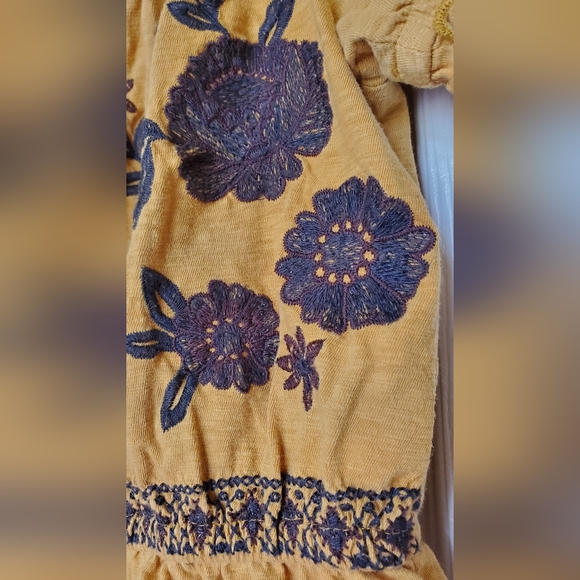 American Eagle Boho Floral Embroidery Mustard Crop Top Blouse - Picture 3 of 5
